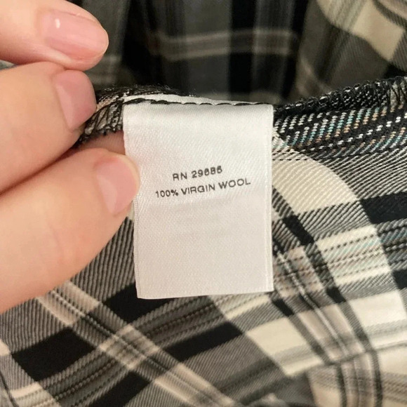 Pendleton Women’s 100% Virgin Wool Flannel Size Medium - Picture 8 of 8